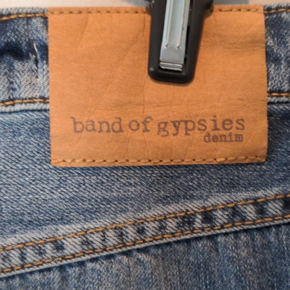 BAND OF GYPSIES DISTRESSED HANNA JEAN MINI SKIRT - Picture 7 of 9